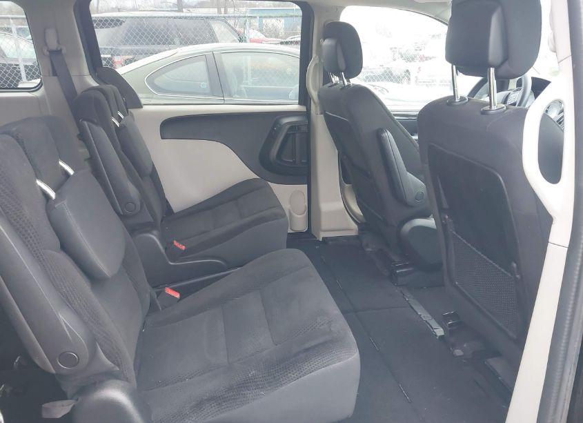 Photo 8 of 2019 Dodge Grand CARAVAN SE (VIN 2C4RDGBG4KR602701)