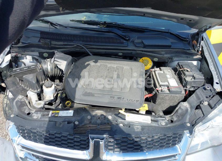 Photo 10 of 2019 Dodge Grand CARAVAN SE (VIN 2C4RDGBG4KR685000)