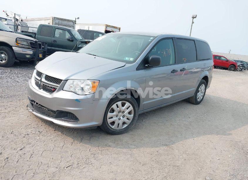 Photo 2 of 2019 Dodge Grand CARAVAN SE (VIN 2C4RDGBG4KR685000)