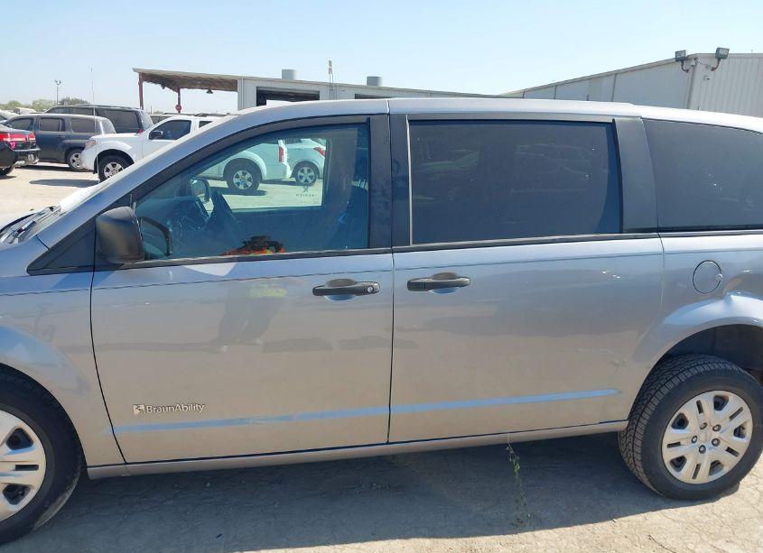 Photo 14 of 2020 Dodge Grand CARAVAN SE (VIN 2C4RDGBG4LR221965)