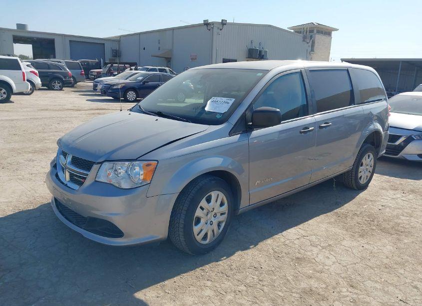 Photo 2 of 2020 Dodge Grand CARAVAN SE (VIN 2C4RDGBG4LR221965)