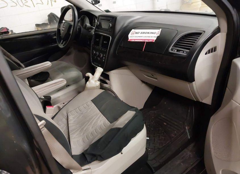 Photo 5 of 2012 Dodge Grand CARAVAN SE/AVP (VIN 2C4RDGBG5CR204253)