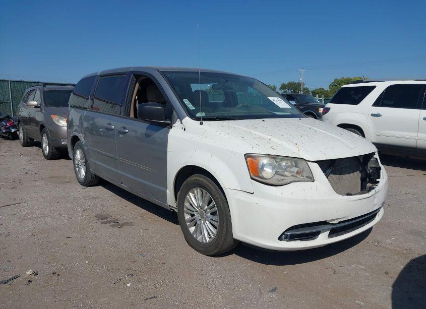 2013 Dodge Grand CARAVAN SE (VIN 2C4RDGBG5DR735552) main photo