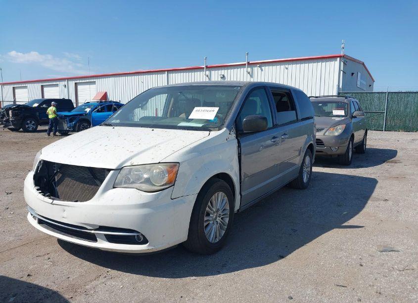 Photo 2 of 2013 Dodge Grand CARAVAN SE (VIN 2C4RDGBG5DR735552)