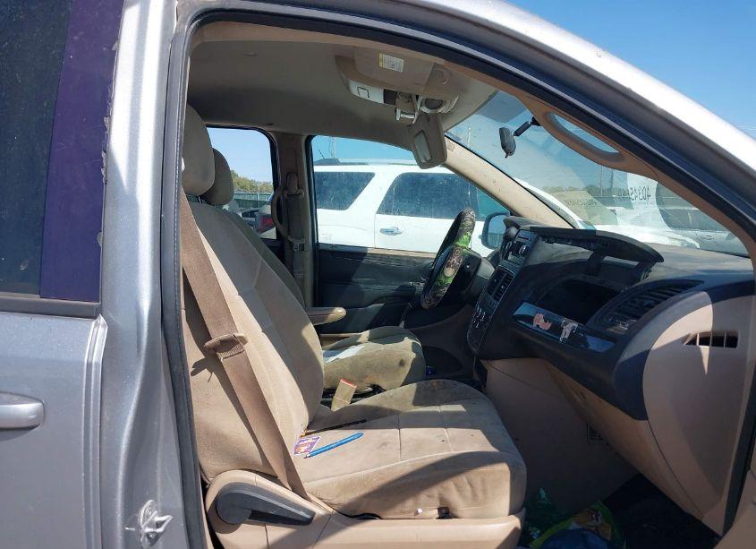 Photo 5 of 2013 Dodge Grand CARAVAN SE (VIN 2C4RDGBG5DR735552)