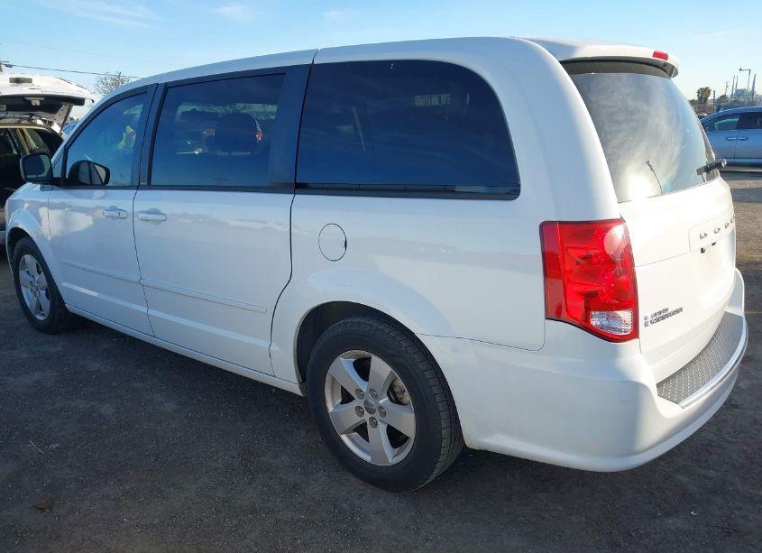 Photo 3 of 2013 Dodge Grand CARAVAN SE (VIN 2C4RDGBG5DR813716)