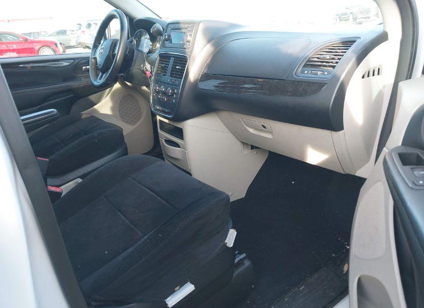 Photo 5 of 2013 Dodge Grand CARAVAN SE (VIN 2C4RDGBG5DR813716)