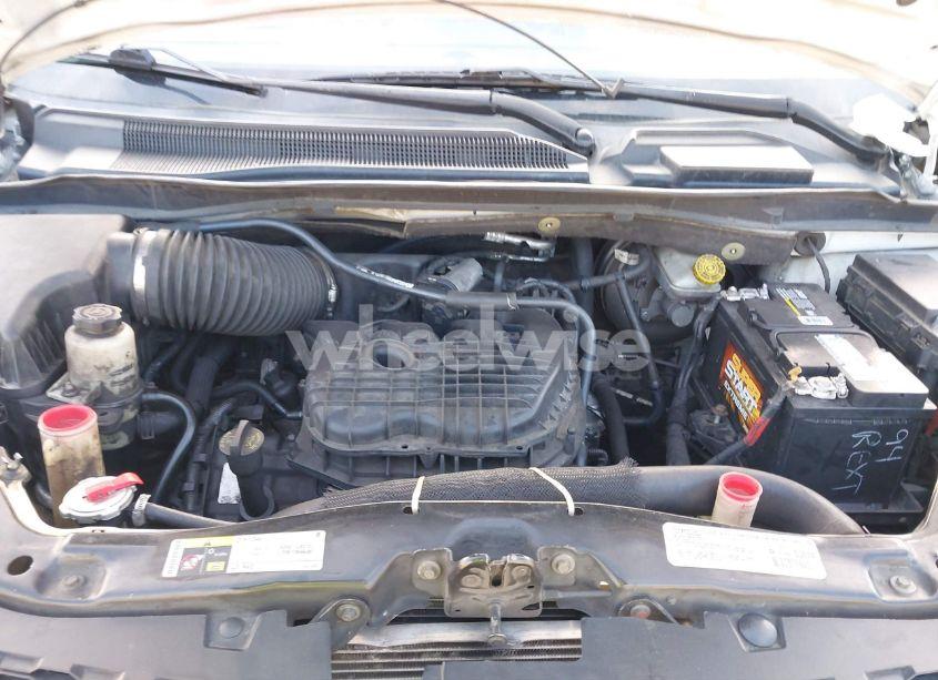 Photo 10 of 2014 Dodge Grand CARAVAN SE (VIN 2C4RDGBG5ER180300)