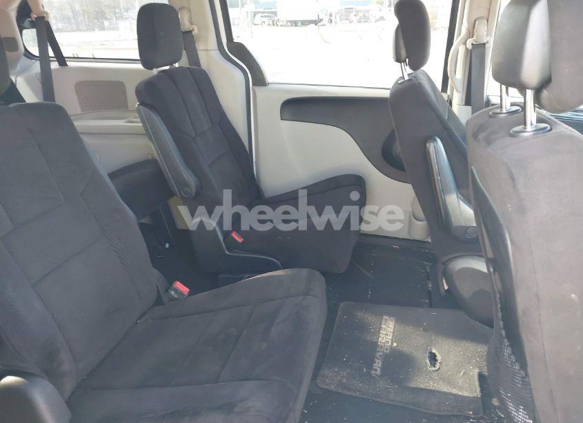 Photo 8 of 2014 Dodge Grand CARAVAN SE (VIN 2C4RDGBG5ER180300)