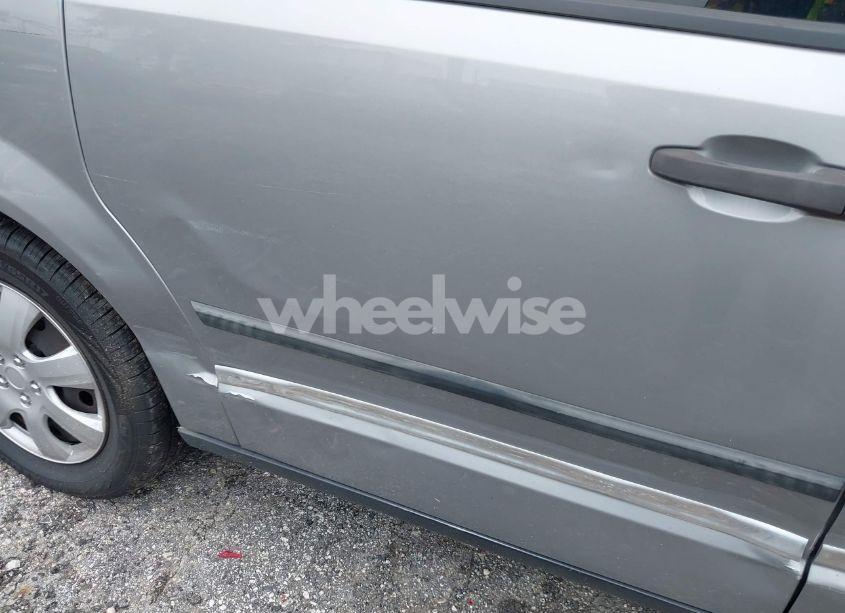 Photo 6 of 2014 Dodge Grand CARAVAN AMERICAN VALUE PKG (VIN 2C4RDGBG5ER340546)