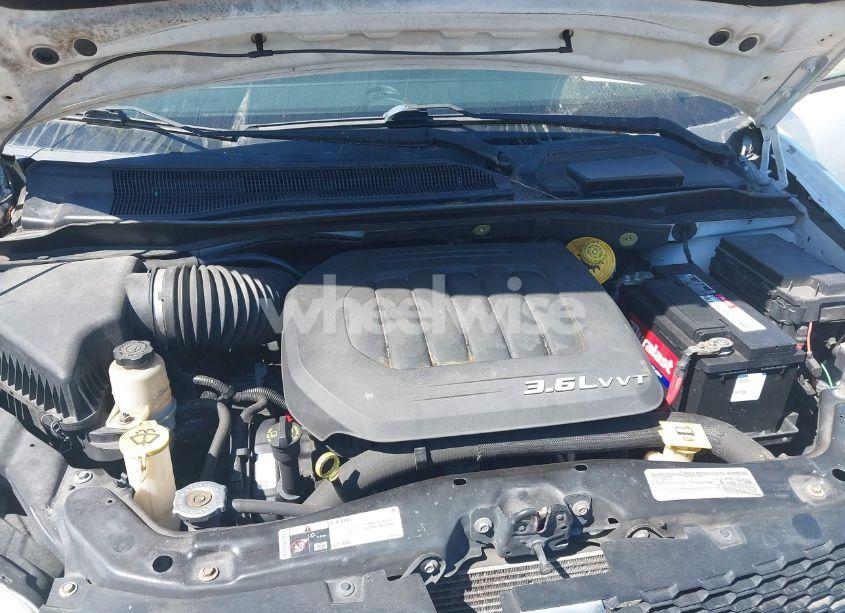 Photo 10 of 2015 Dodge Grand CARAVAN SE (VIN 2C4RDGBG5FR603538)