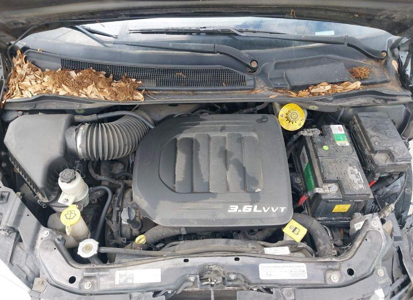 Photo 10 of 2015 Dodge Grand CARAVAN SE (VIN 2C4RDGBG5FR605693)