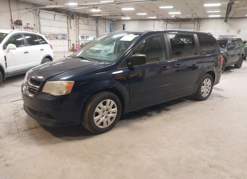 Photo 2 of 2015 Dodge Grand CARAVAN SE (VIN 2C4RDGBG5FR657924)
