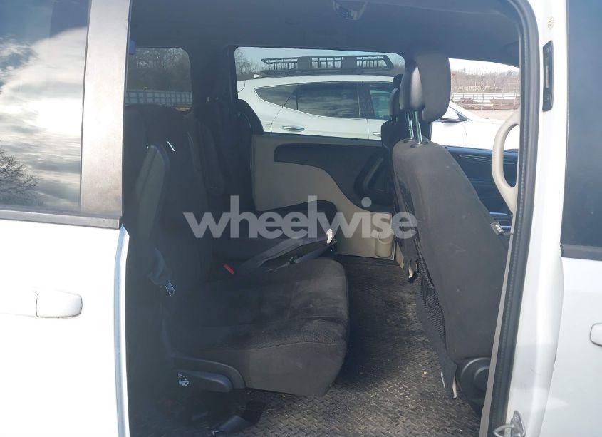 Photo 8 of 2015 Dodge Grand CARAVAN SE (VIN 2C4RDGBG5FR686730)