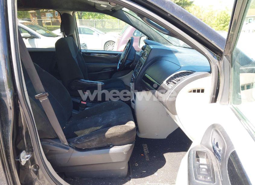 Photo 5 of 2015 Dodge Grand CARAVAN SE PLUS (VIN 2C4RDGBG5FR704806)