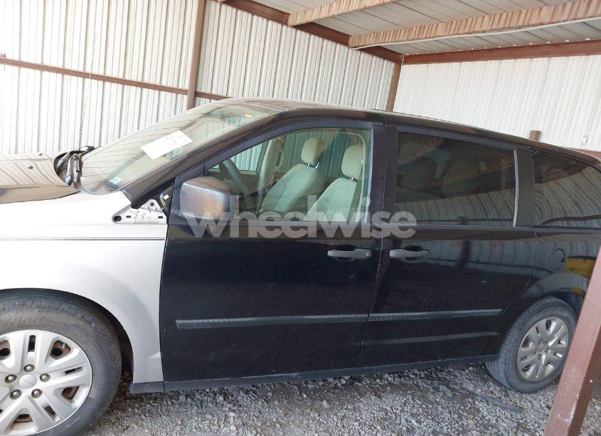 Photo 15 of 2015 Dodge Grand CARAVAN AMERICAN VALUE PKG (VIN 2C4RDGBG5FR748692)