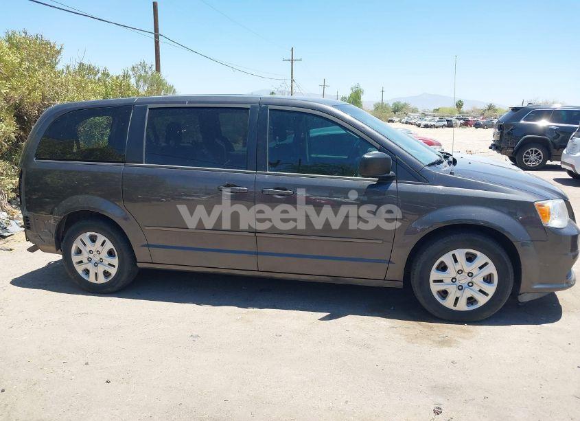 Photo 14 of 2016 Dodge Grand CARAVAN SE (VIN 2C4RDGBG5GR116549)