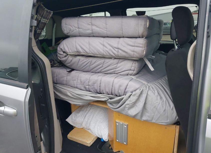 Photo 8 of 2016 Dodge Grand CARAVAN SE PLUS (VIN 2C4RDGBG5GR243124)