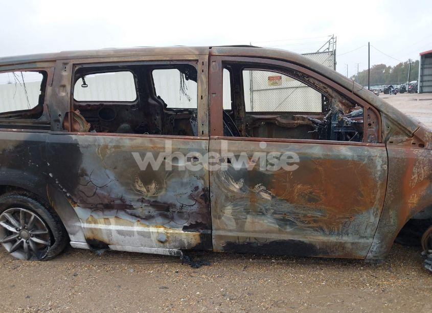 Photo 12 of 2016 Dodge Grand CARAVAN SE PLUS (VIN 2C4RDGBG5GR263275)