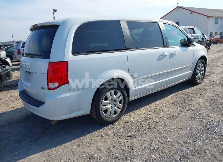 Photo 4 of 2016 Dodge Grand CARAVAN SE (VIN 2C4RDGBG5GR322129)