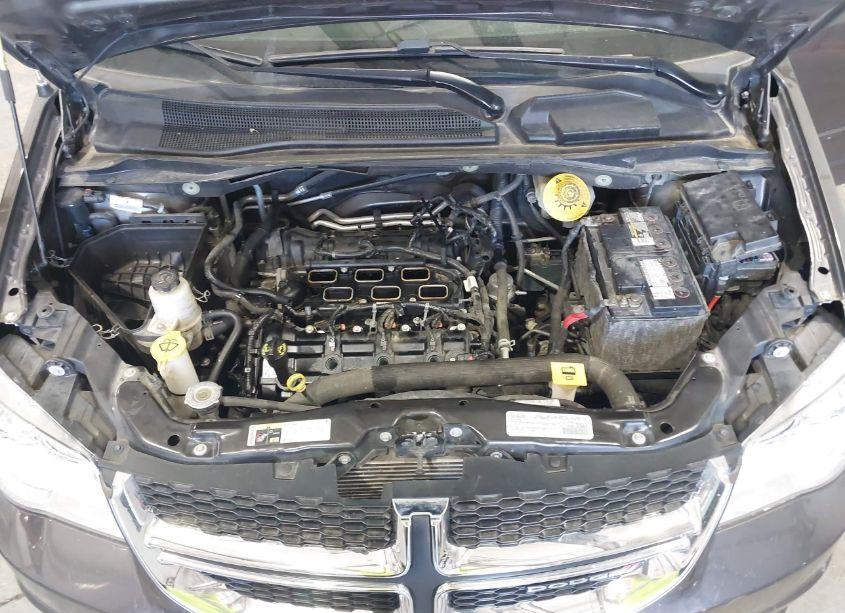 Photo 10 of 2016 Dodge Grand CARAVAN SE PLUS (VIN 2C4RDGBG5GR330750)