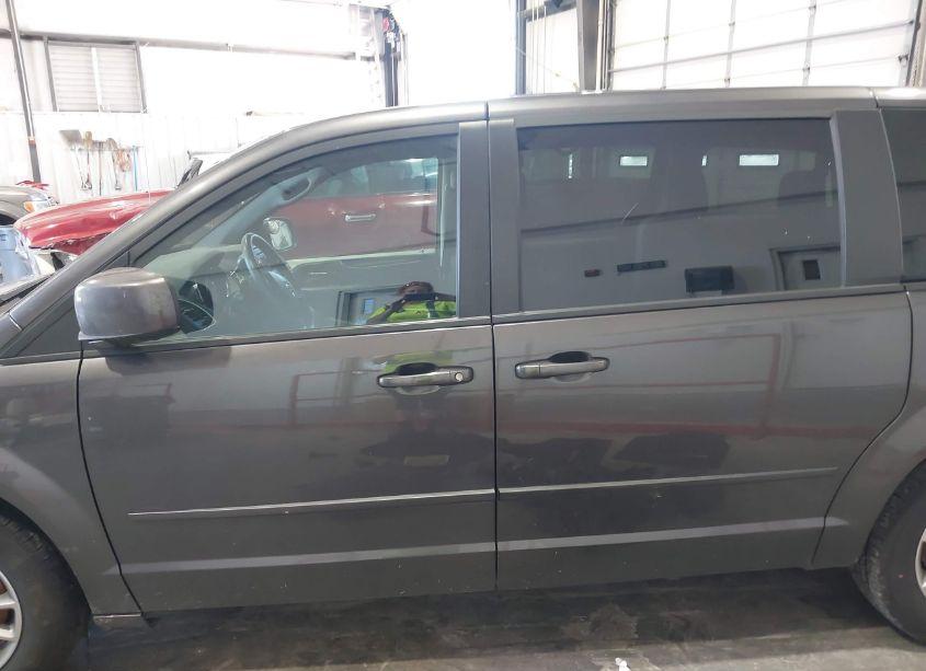 Photo 15 of 2016 Dodge Grand CARAVAN SE PLUS (VIN 2C4RDGBG5GR330750)