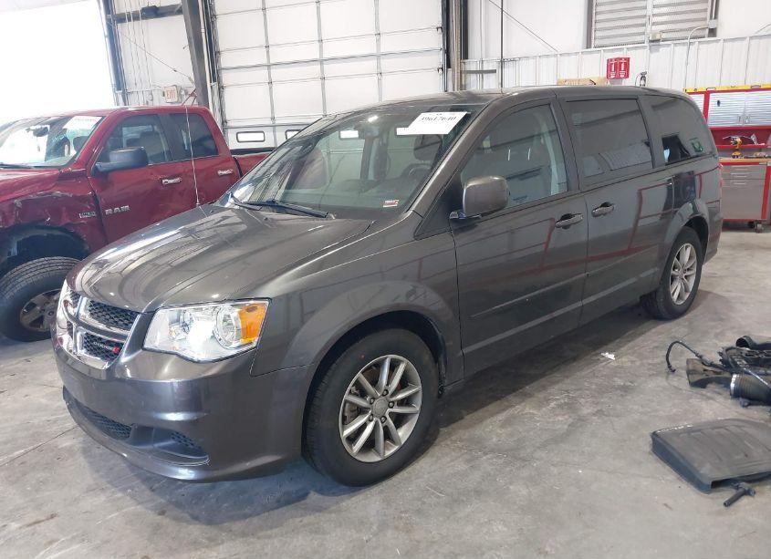 Photo 2 of 2016 Dodge Grand CARAVAN SE PLUS (VIN 2C4RDGBG5GR330750)