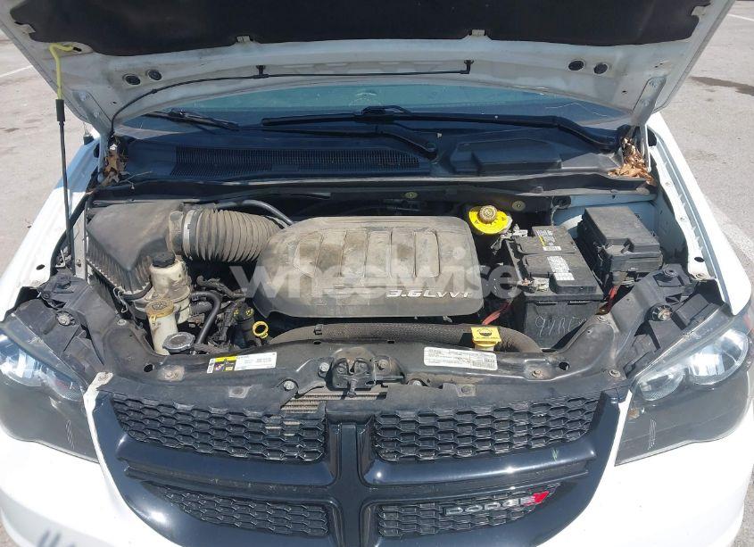 Photo 10 of 2017 Dodge Grand CARAVAN SE PLUS (VIN 2C4RDGBG5HR724783)