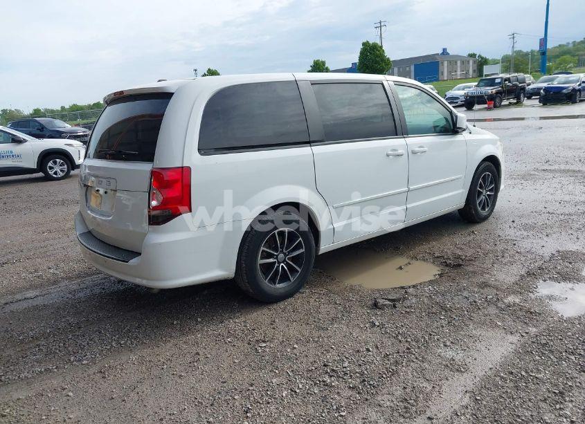 Photo 4 of 2017 Dodge Grand CARAVAN SE PLUS (VIN 2C4RDGBG5HR724783)