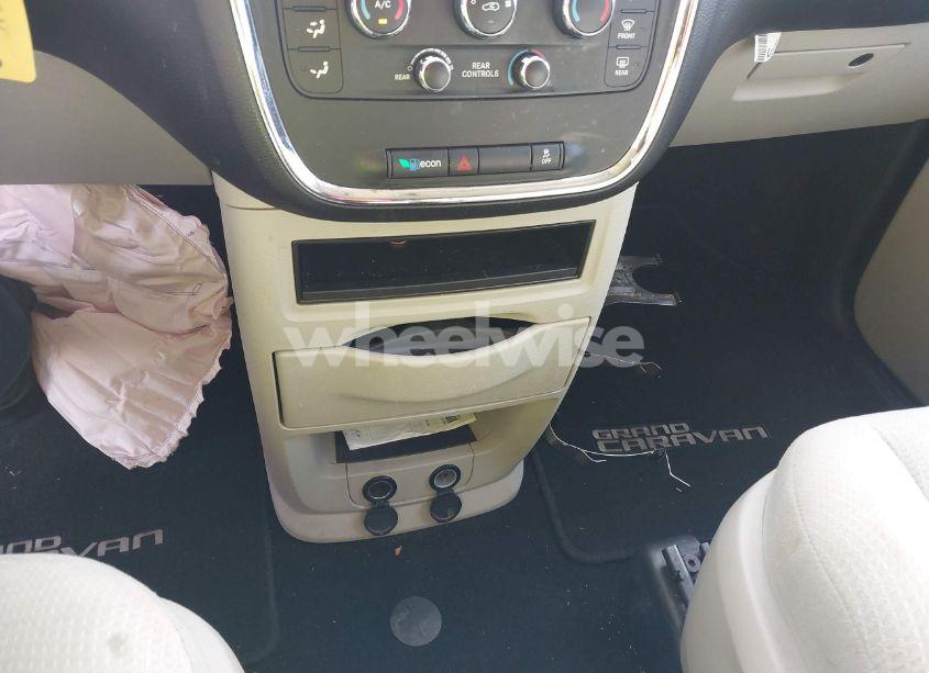 Photo 22 of 2017 Dodge Grand CARAVAN SE (VIN 2C4RDGBG5HR726338)