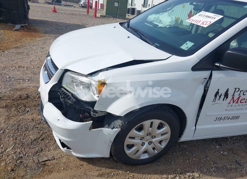 Photo 6 of 2017 Dodge Grand CARAVAN SE (VIN 2C4RDGBG5HR726338)