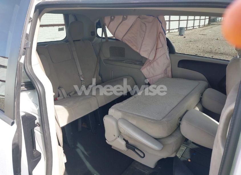 Photo 8 of 2017 Dodge Grand CARAVAN SE (VIN 2C4RDGBG5HR726338)