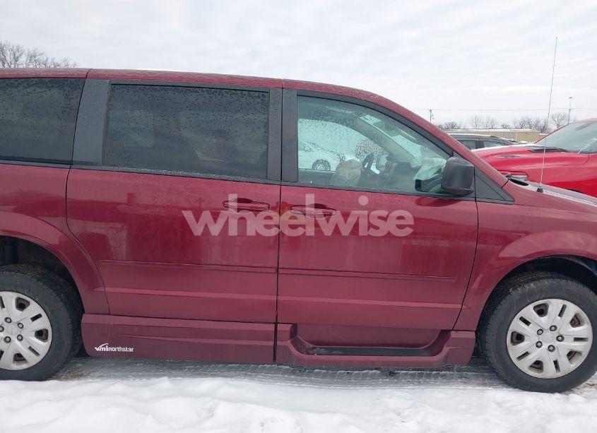 Photo 13 of 2017 Dodge Grand CARAVAN SE (VIN 2C4RDGBG5HR854580)