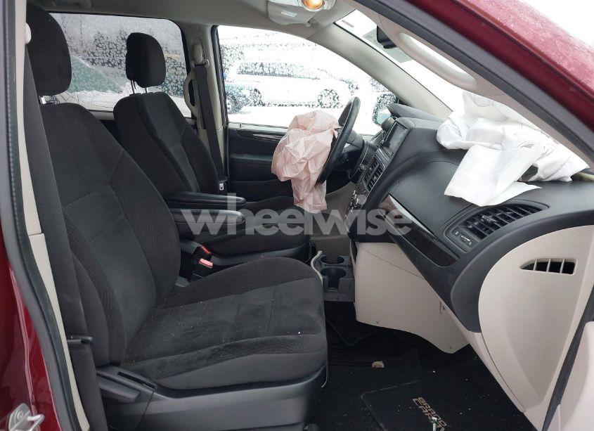 Photo 5 of 2017 Dodge Grand CARAVAN SE (VIN 2C4RDGBG5HR854580)