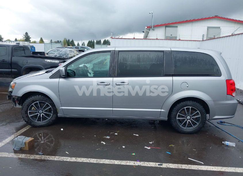 Photo 15 of 2018 Dodge Grand CARAVAN SE PLUS (VIN 2C4RDGBG5JR219896)