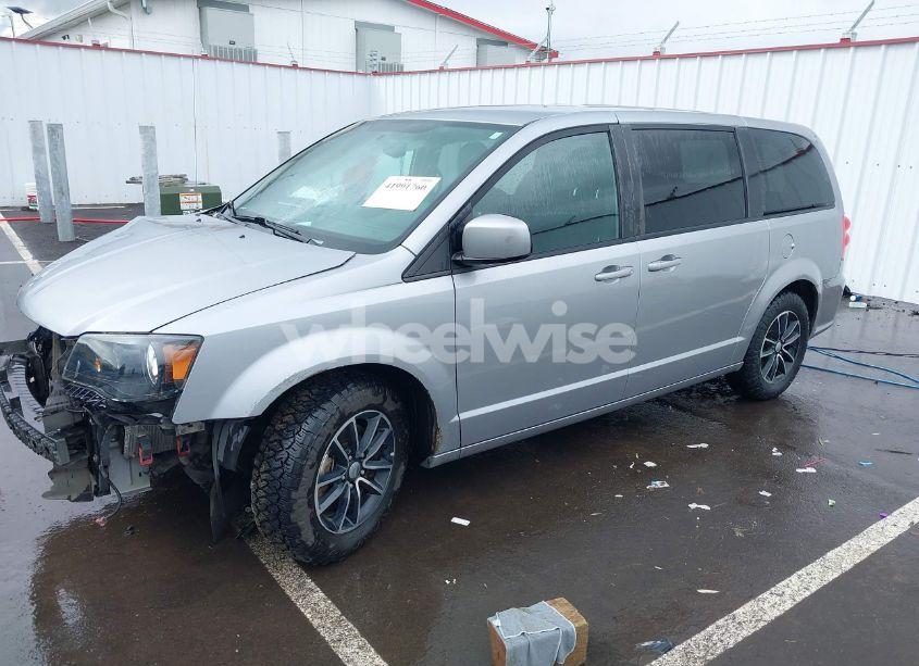 Photo 2 of 2018 Dodge Grand CARAVAN SE PLUS (VIN 2C4RDGBG5JR219896)