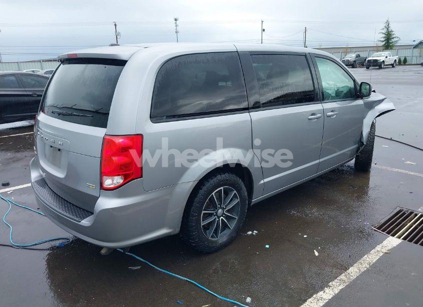 Photo 4 of 2018 Dodge Grand CARAVAN SE PLUS (VIN 2C4RDGBG5JR219896)