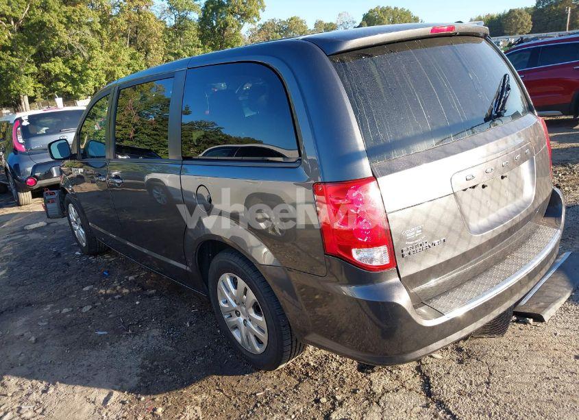 Photo 3 of 2018 Dodge Grand CARAVAN SE (VIN 2C4RDGBG5JR304611)