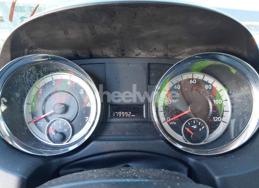 Photo 7 of 2018 Dodge Grand CARAVAN SE (VIN 2C4RDGBG5JR304611)