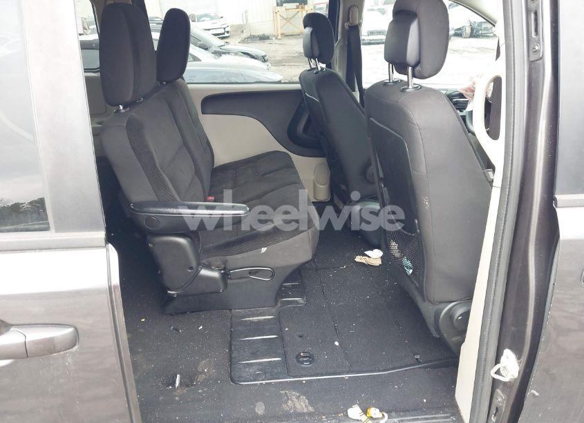 Photo 8 of 2018 Dodge Grand CARAVAN SE (VIN 2C4RDGBG5JR304883)