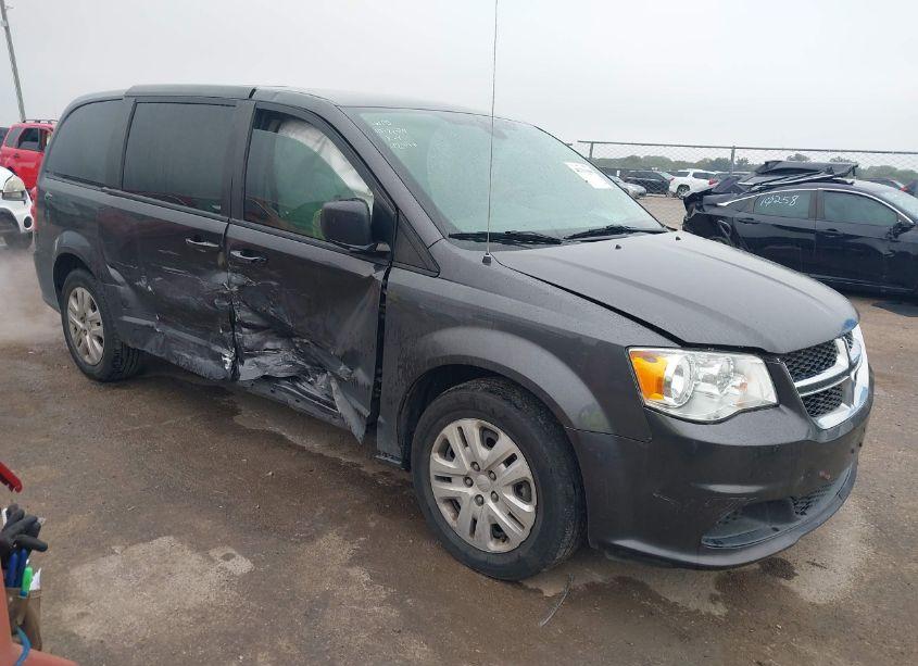 2018 Dodge Grand CARAVAN SE (VIN 2C4RDGBG5JR348429) main photo