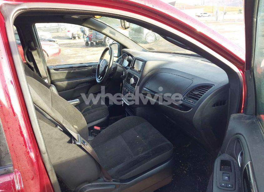 Photo 5 of 2019 Dodge Grand CARAVAN SE PLUS (VIN 2C4RDGBG5KR503112)