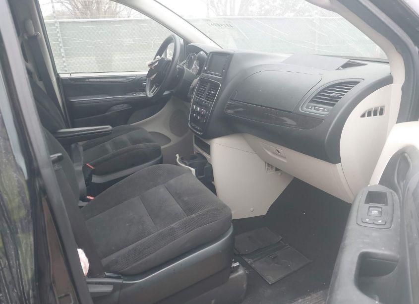 Photo 5 of 2019 Dodge Grand CARAVAN SE (VIN 2C4RDGBG5KR521769)