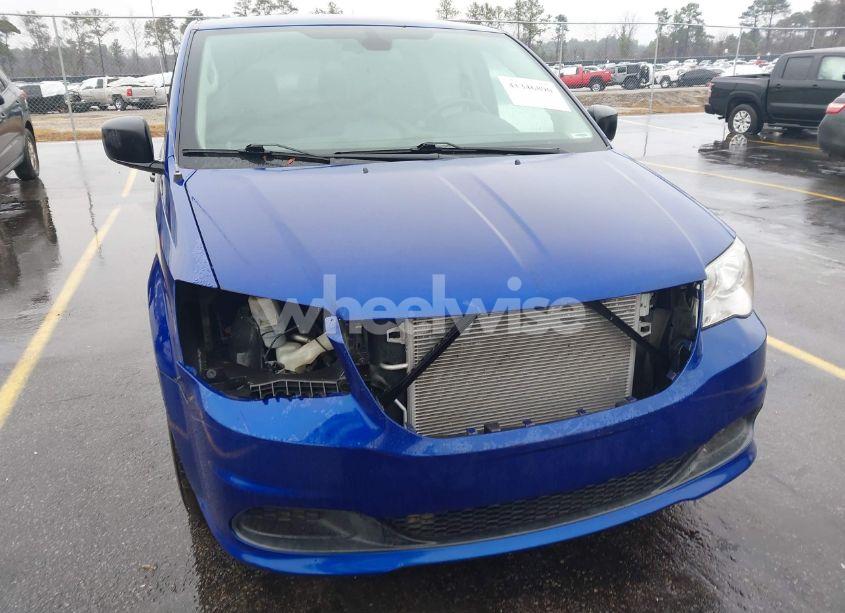 Photo 6 of 2019 Dodge Grand CARAVAN SE (VIN 2C4RDGBG5KR571636)