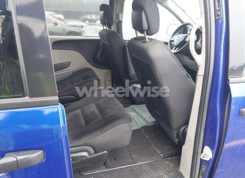 Photo 8 of 2019 Dodge Grand CARAVAN SE (VIN 2C4RDGBG5KR571636)