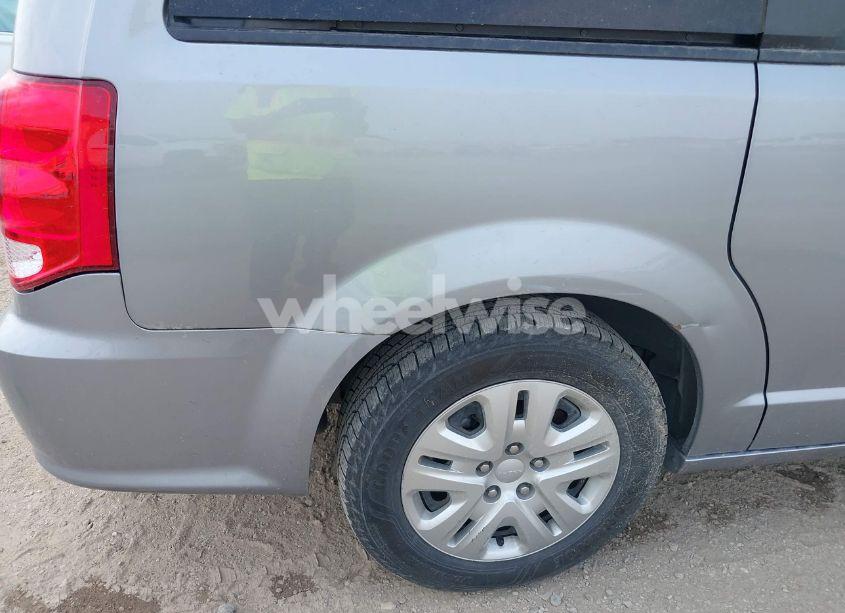 Photo 6 of 2019 Dodge Grand CARAVAN SE (VIN 2C4RDGBG5KR790399)