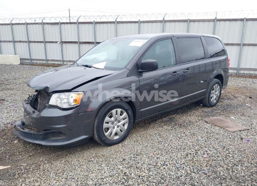 Photo 2 of 2020 Dodge Grand CARAVAN SE (VIN 2C4RDGBG5LR237320)
