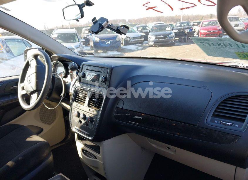 Photo 5 of 2012 Dodge Grand CARAVAN SE/AVP (VIN 2C4RDGBG6CR268026)