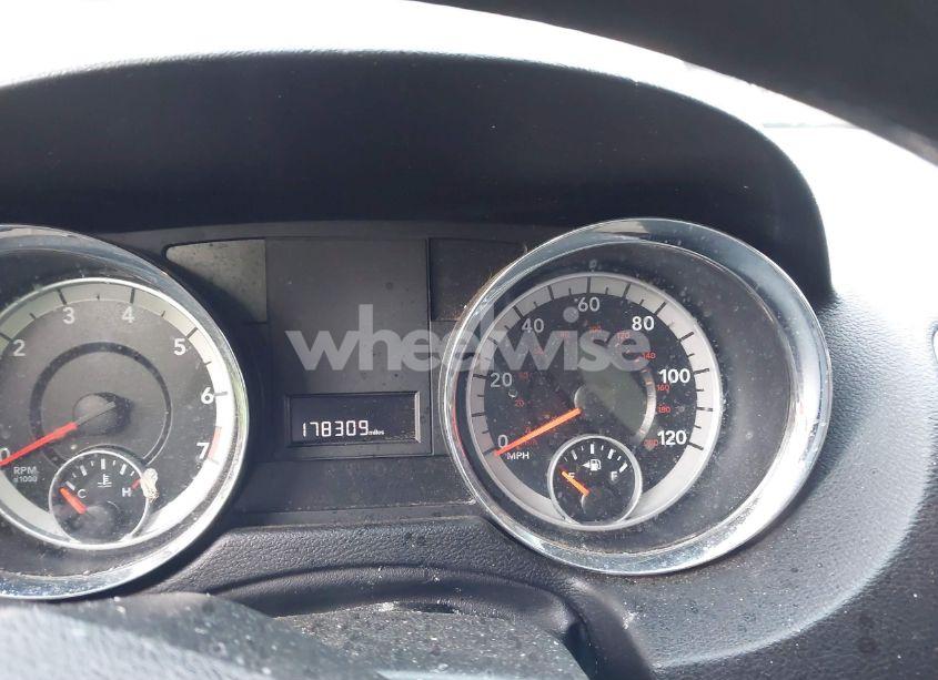 Photo 7 of 2012 Dodge Grand CARAVAN SE/AVP (VIN 2C4RDGBG6CR318942)