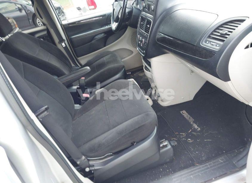 Photo 5 of 2012 Dodge Grand CARAVAN SE/AVP (VIN 2C4RDGBG6CR322182)